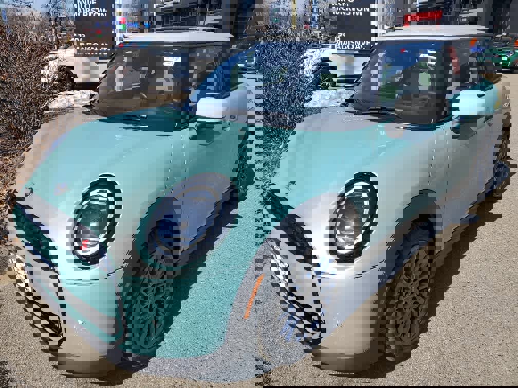 New 2026 MINI Cooper S image 2