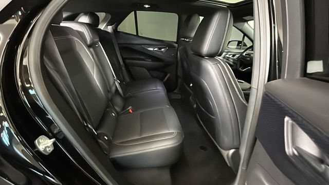 Used 2025 Chevrolet Blazer EV LT AWD/4WD image 29