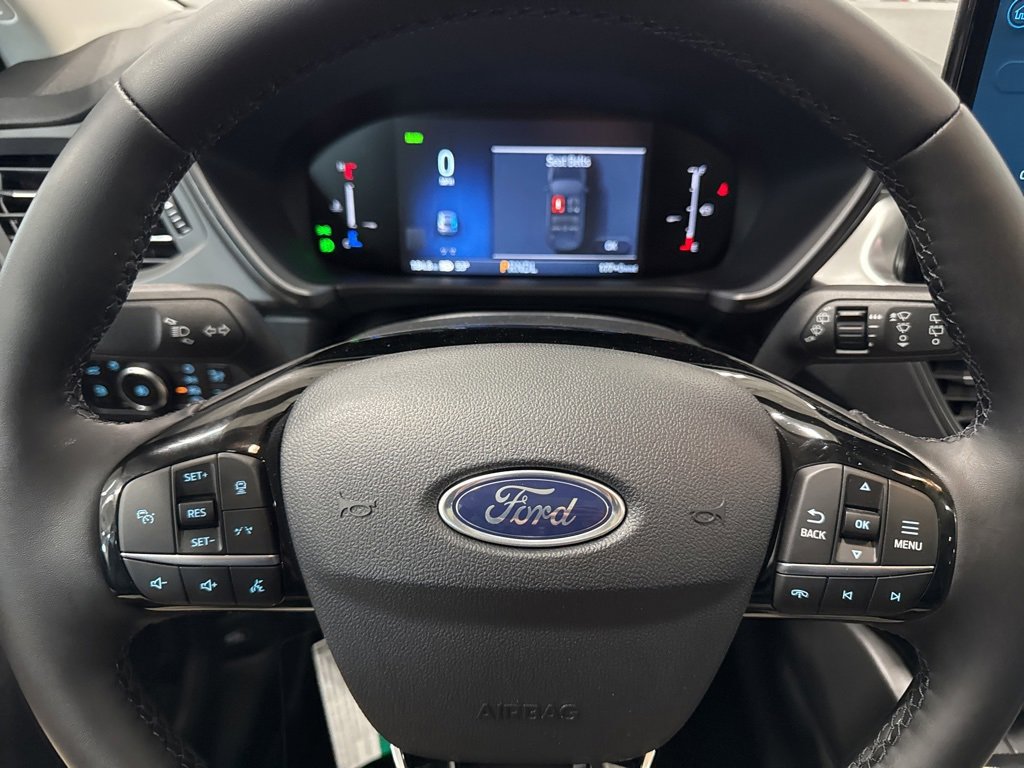 New 2025 Ford Escape SE w/ Class II Trailer Tow Package image 21