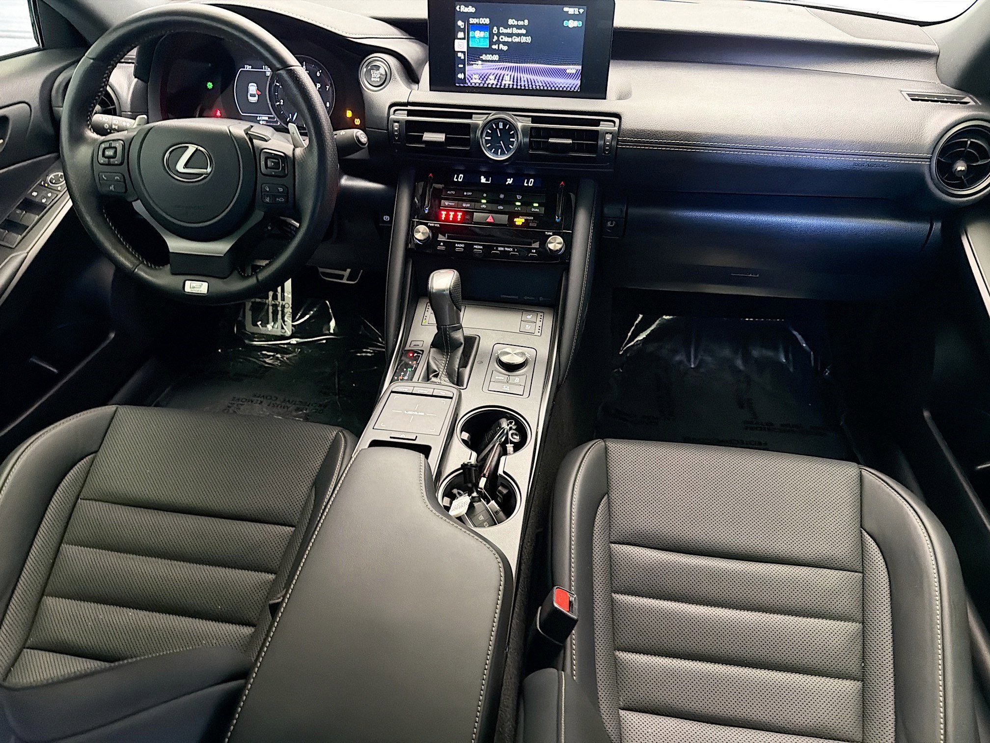 Used 2024 Lexus IS 350 F Sport RWD image 12