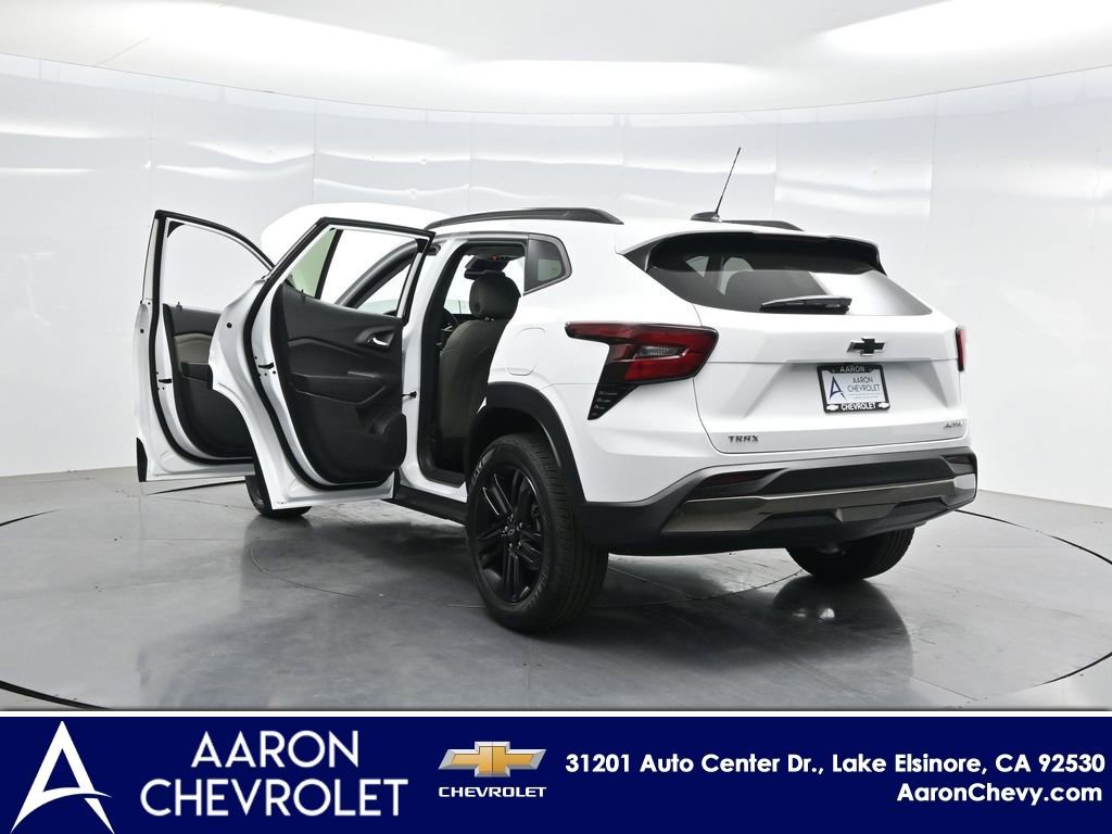 New 2026 Chevrolet Trax ACTIV w/ Driver Confidence Package FWD image 46