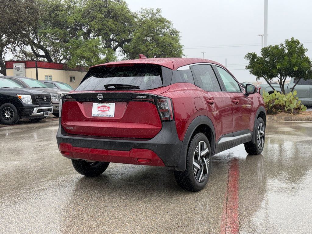 Used 2025 Nissan Kicks SV FWD image 5