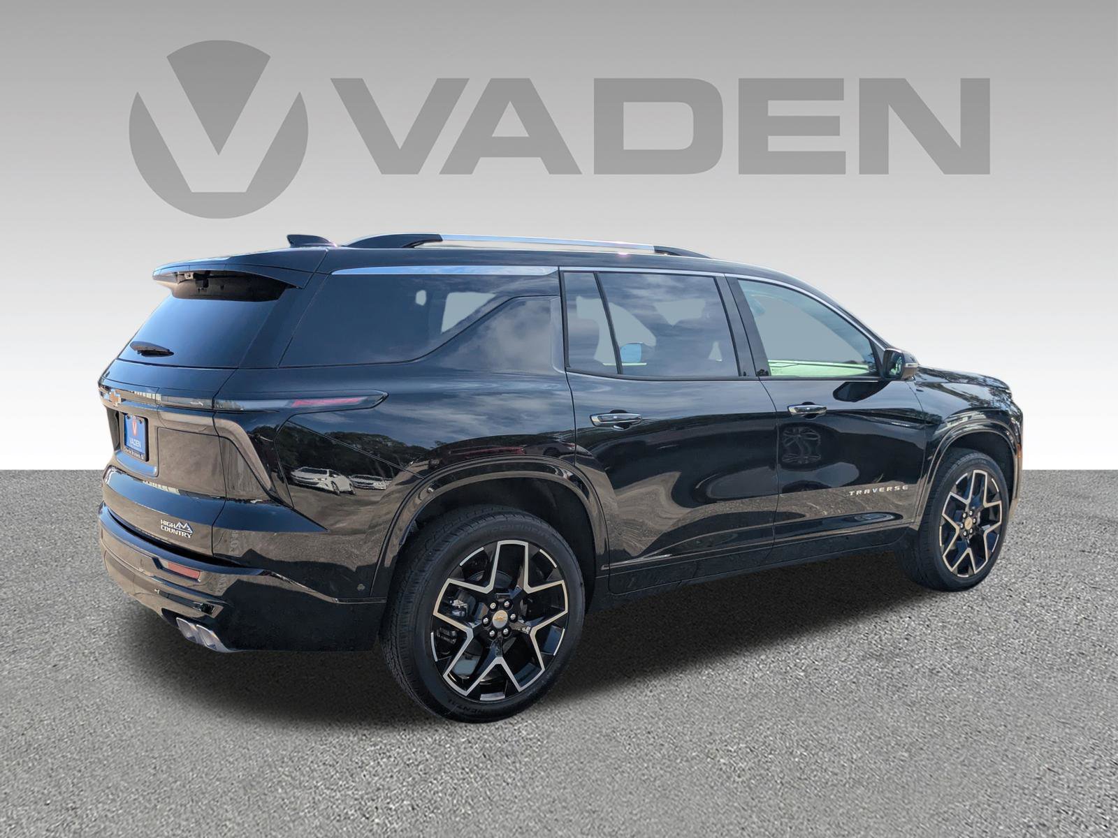 New 2026 Chevrolet Traverse High Country FWD image 28