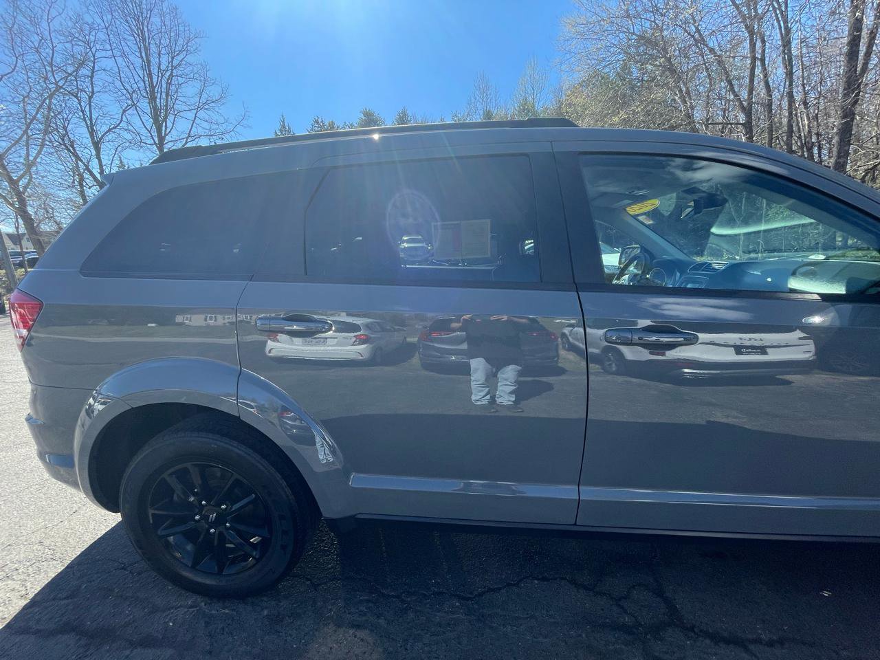 Used 2020 Dodge Journey SE w/ Blacktop Package image 10