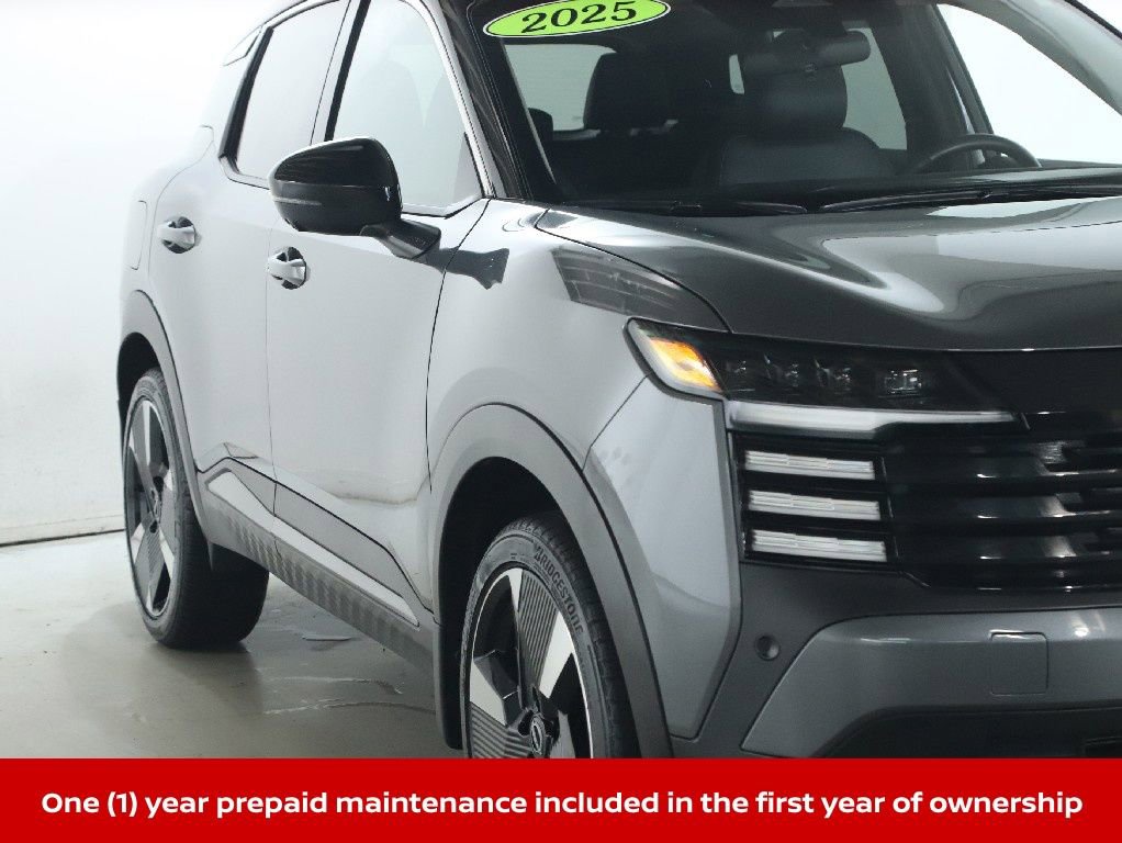 Certified 2025 Nissan Kicks SR image 11