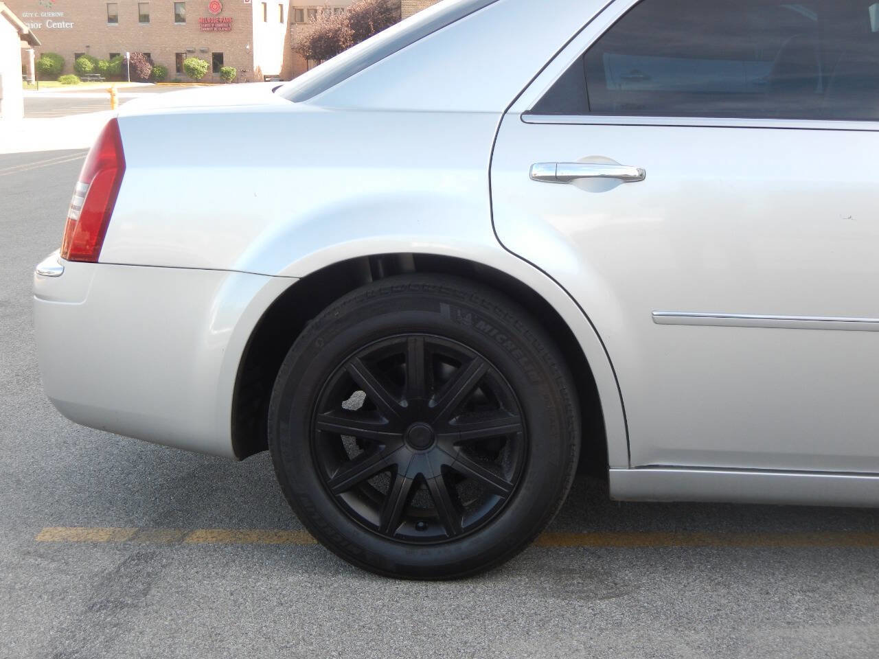 Used 2007 Chrysler 300 C RWD image 22
