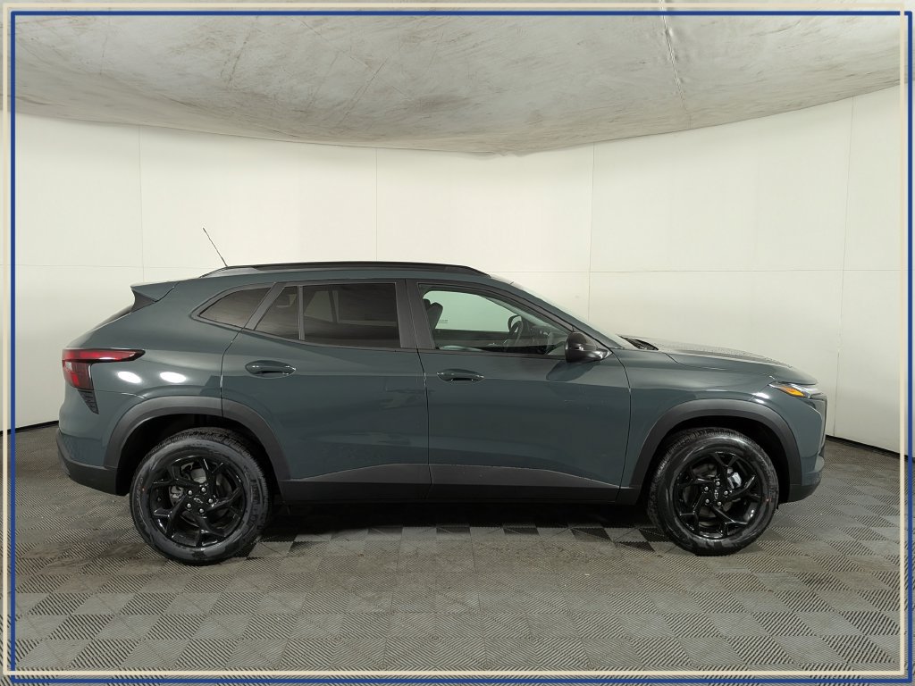 New 2026 Chevrolet Trax LT w/ Driver Confidence Package FWD image 6