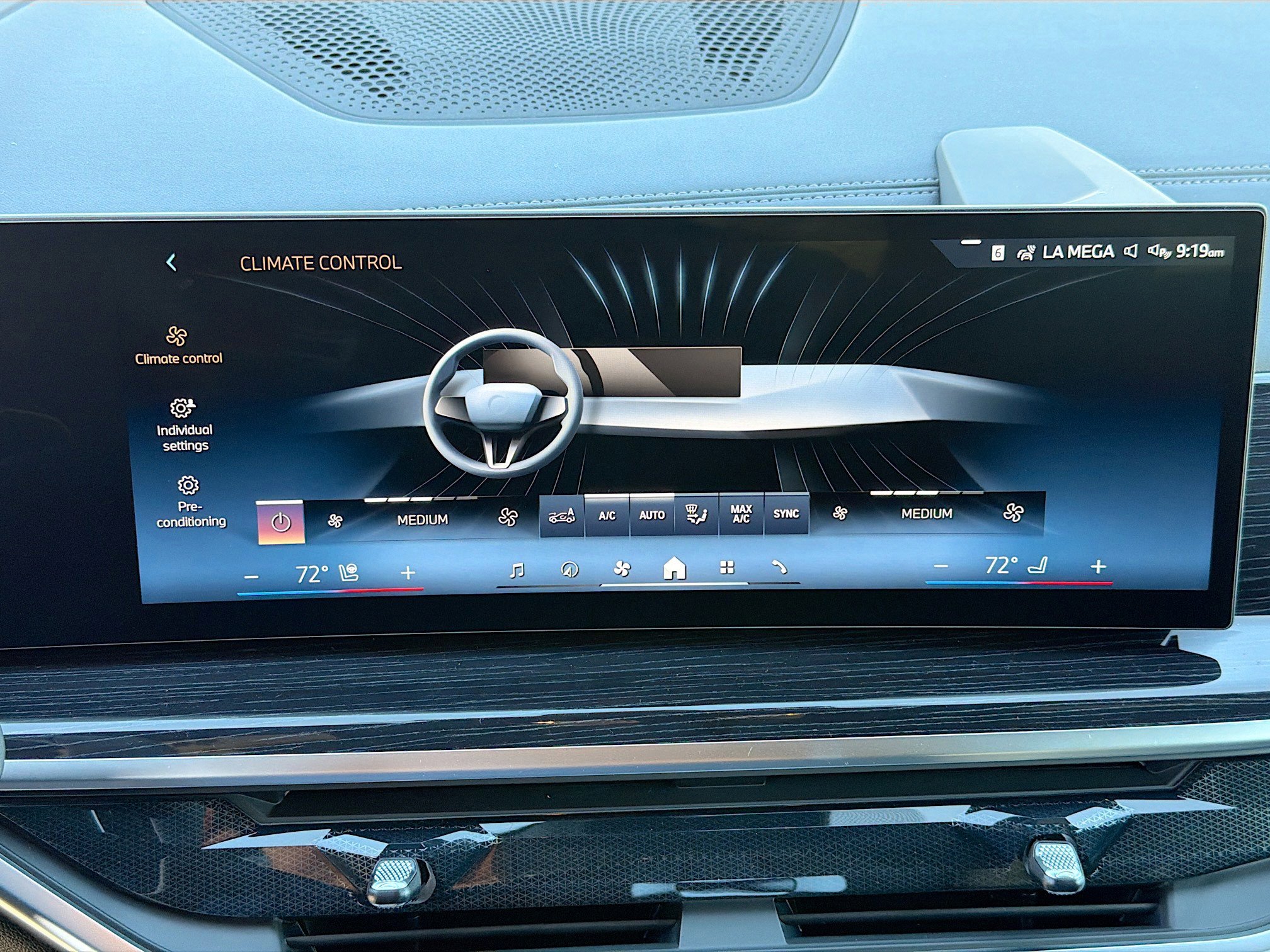 New 2026 BMW X5 xDrive50e w/ Executive Package image 35