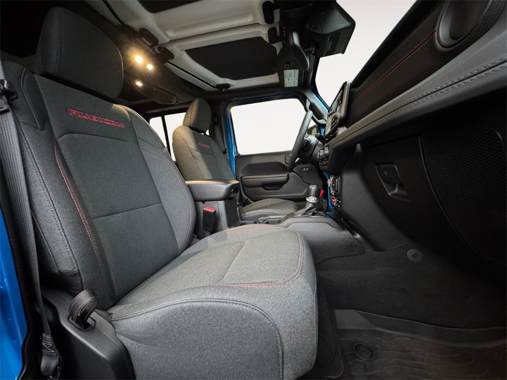 Used 2024 Jeep Wrangler Unlimited Rubicon w/ XTREMEE 35" Tire Package image 15