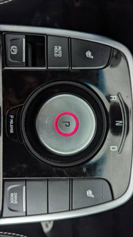Used 2022 Kia Niro EX FWD image 31