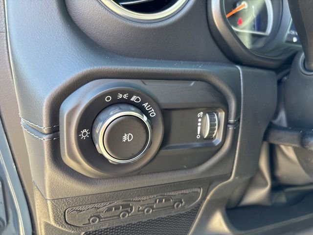 New 2026 Jeep Wrangler Sahara w/ Whitecap Package image 24