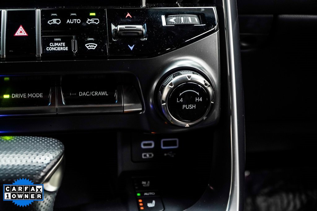 Used 2023 Lexus LX 600 F Sport image 27