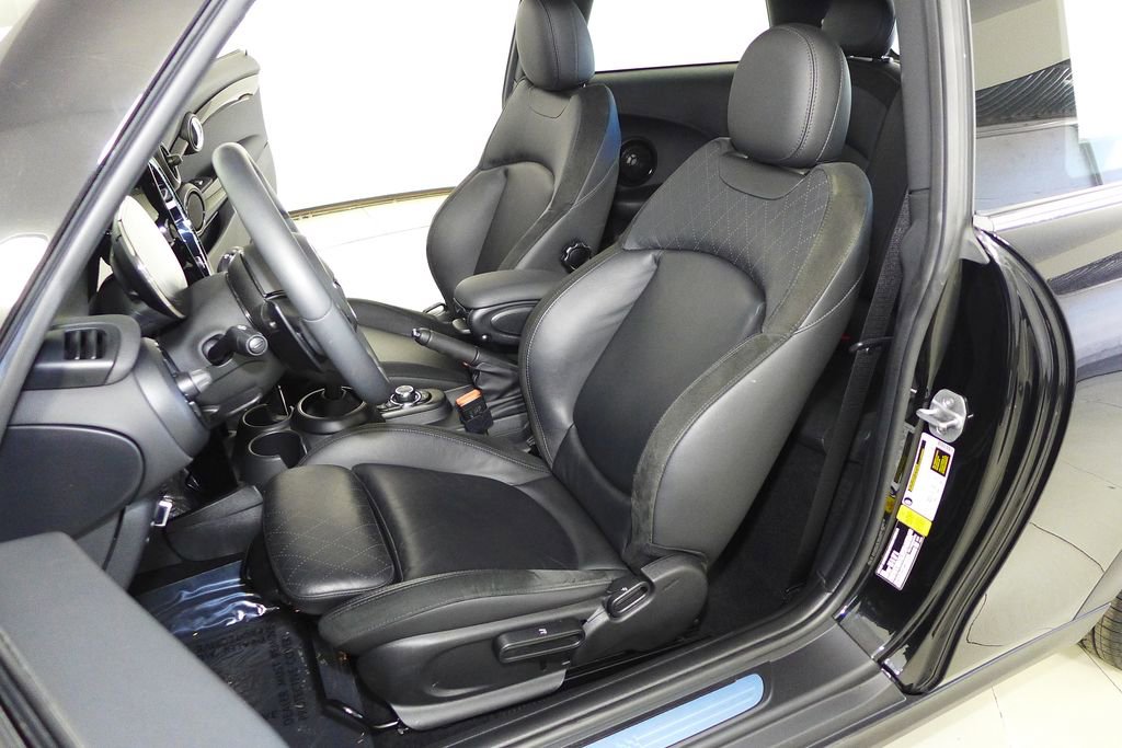 Certified 2023 MINI Cooper S image 23