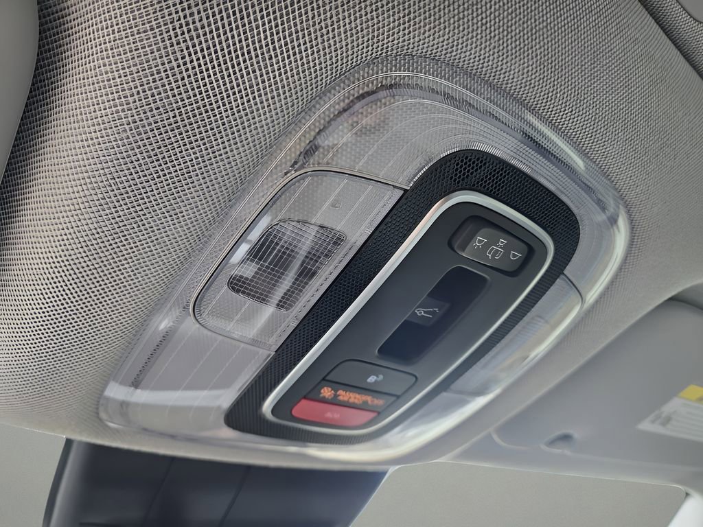 New 2026 Hyundai Elantra Limited image 22