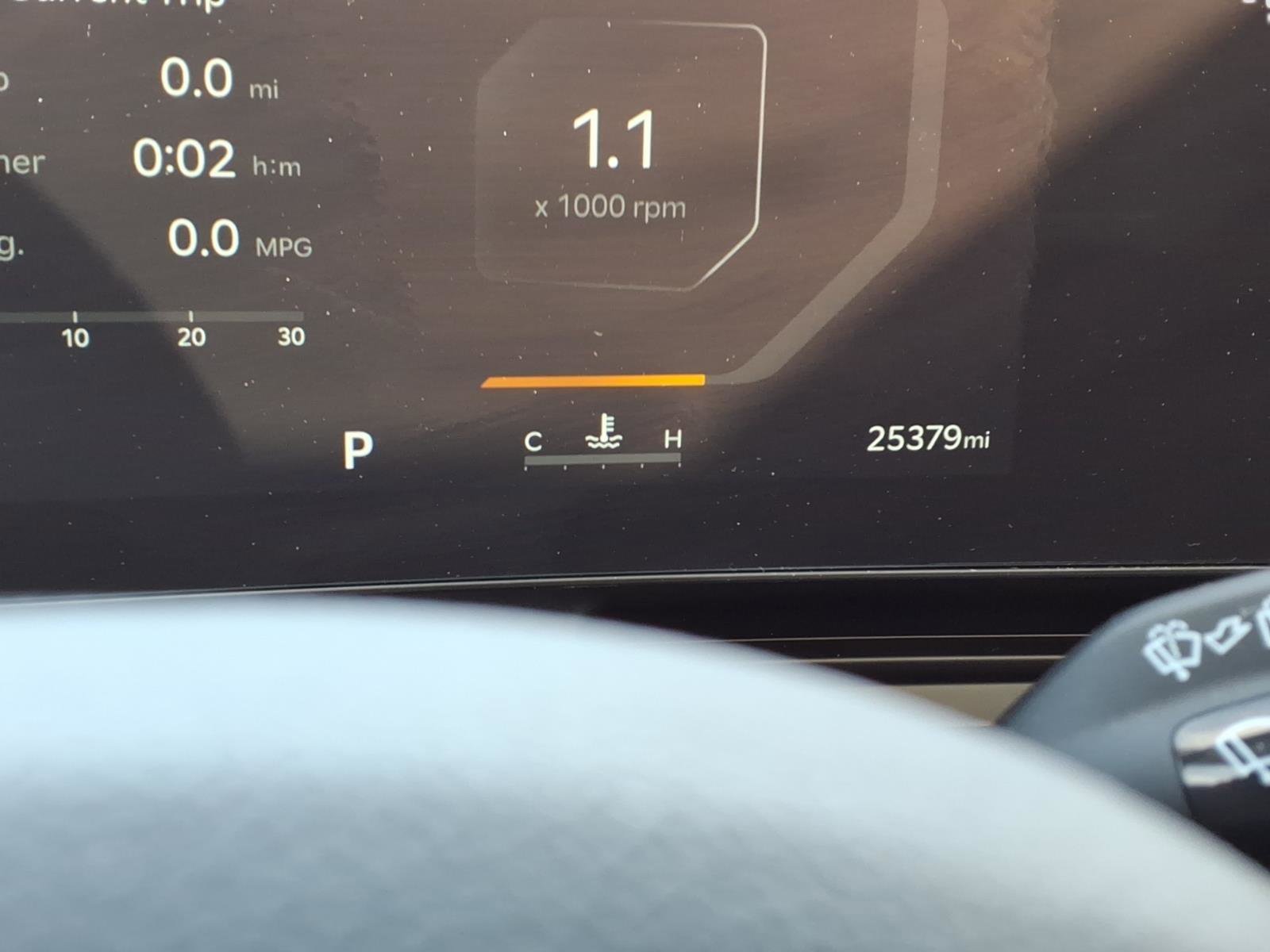 Used 2025 Kia Carnival SX image 28