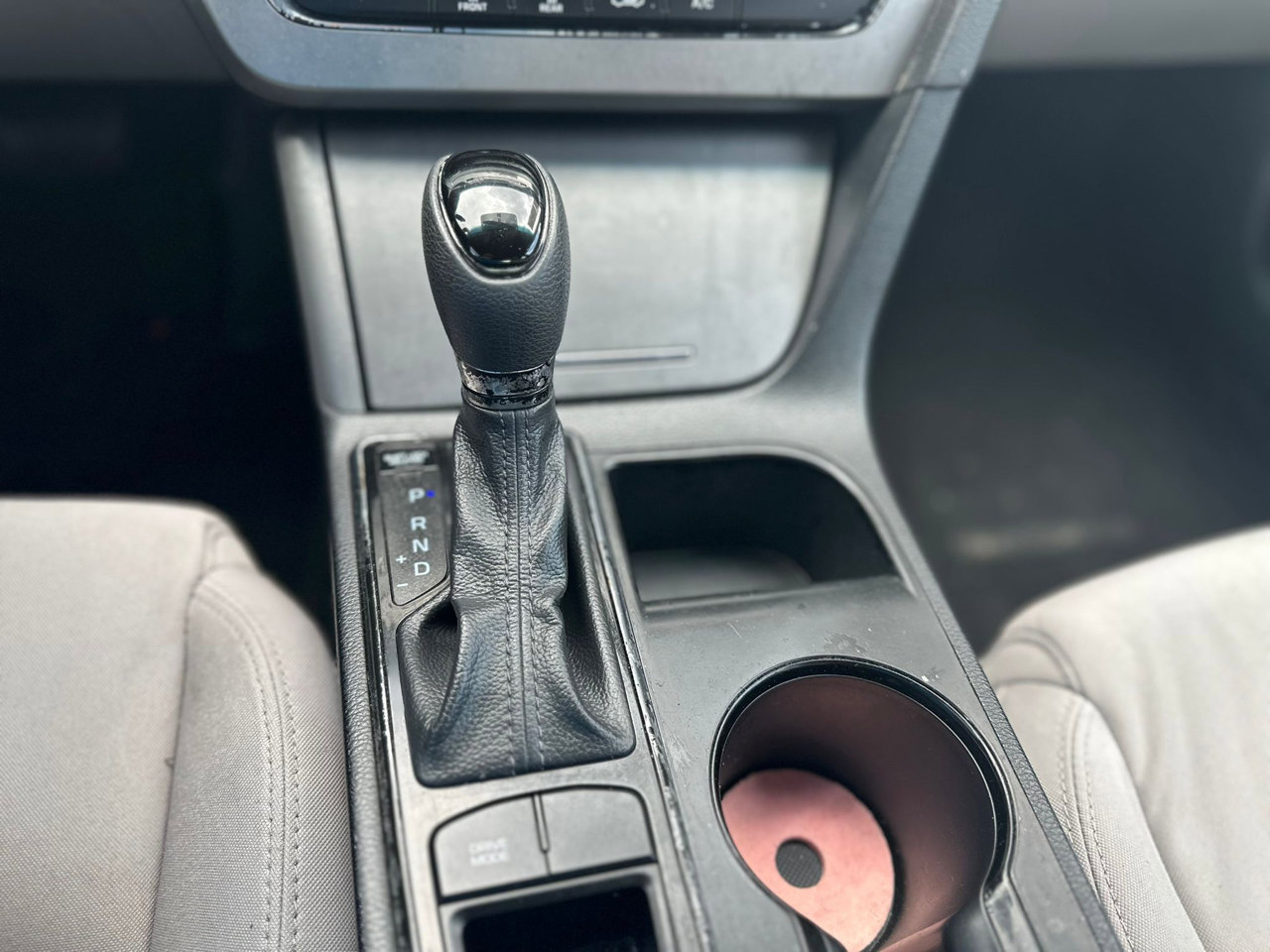 Used 2015 Hyundai Sonata SE image 17