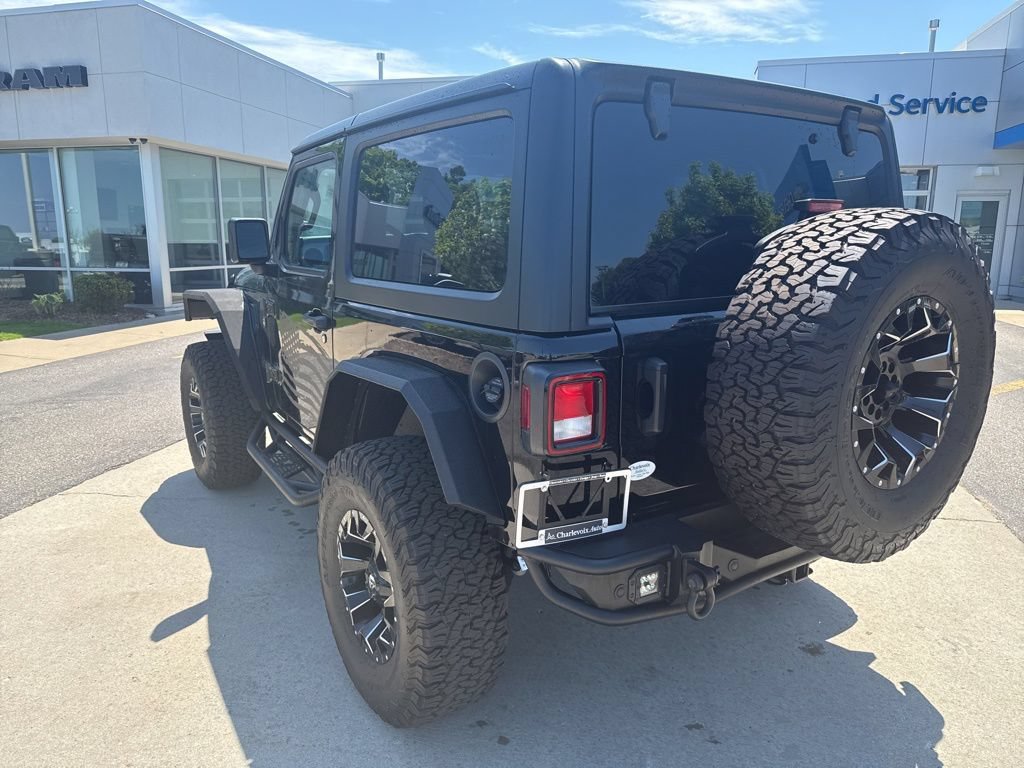 Used 2024 Jeep Wrangler Sport AWD/4WD image 8