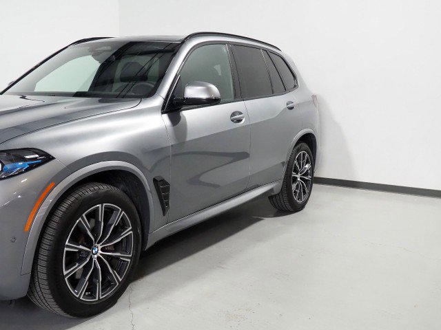 Used 2026 BMW X5 sDrive40i image 64