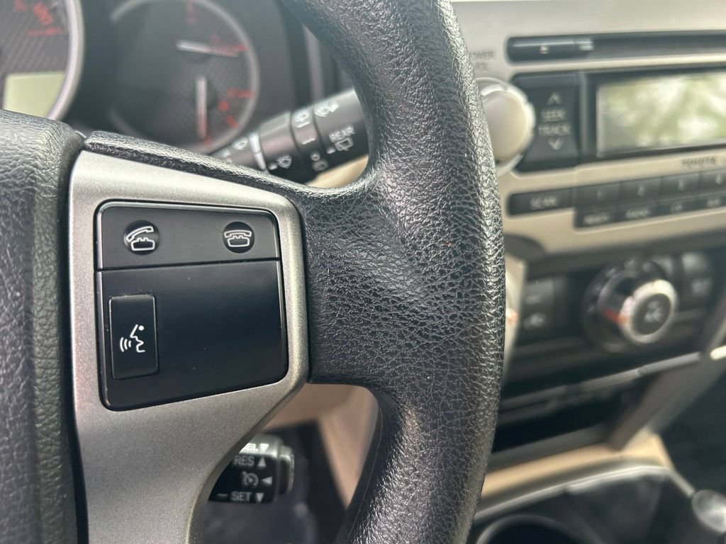 Used 2011 Toyota 4Runner SR5 AWD/4WD image 37
