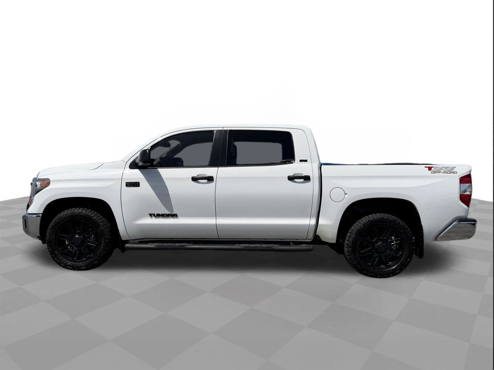 Used 2020 Toyota Tundra SR5 w/ SR5 Upgrade Package RWD image 2