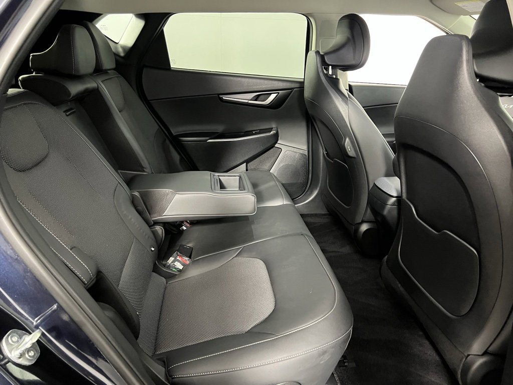 Used 2024 Kia EV6 Light image 32