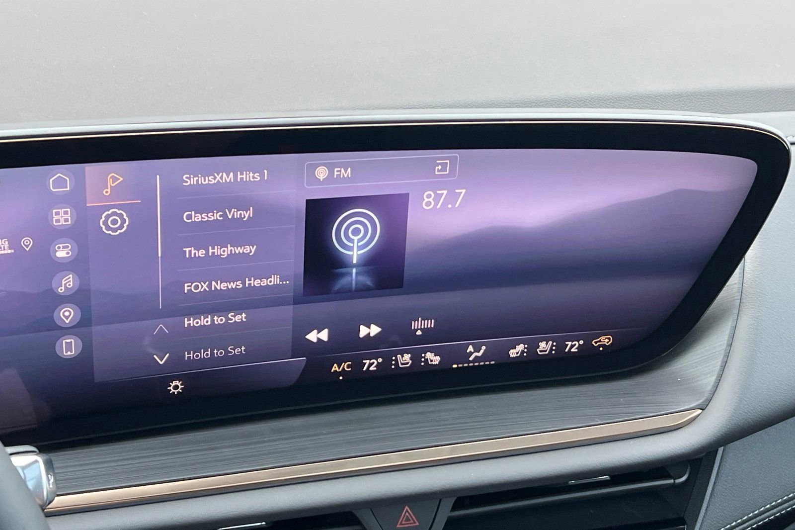 New 2026 Buick Envision Avenir image 17