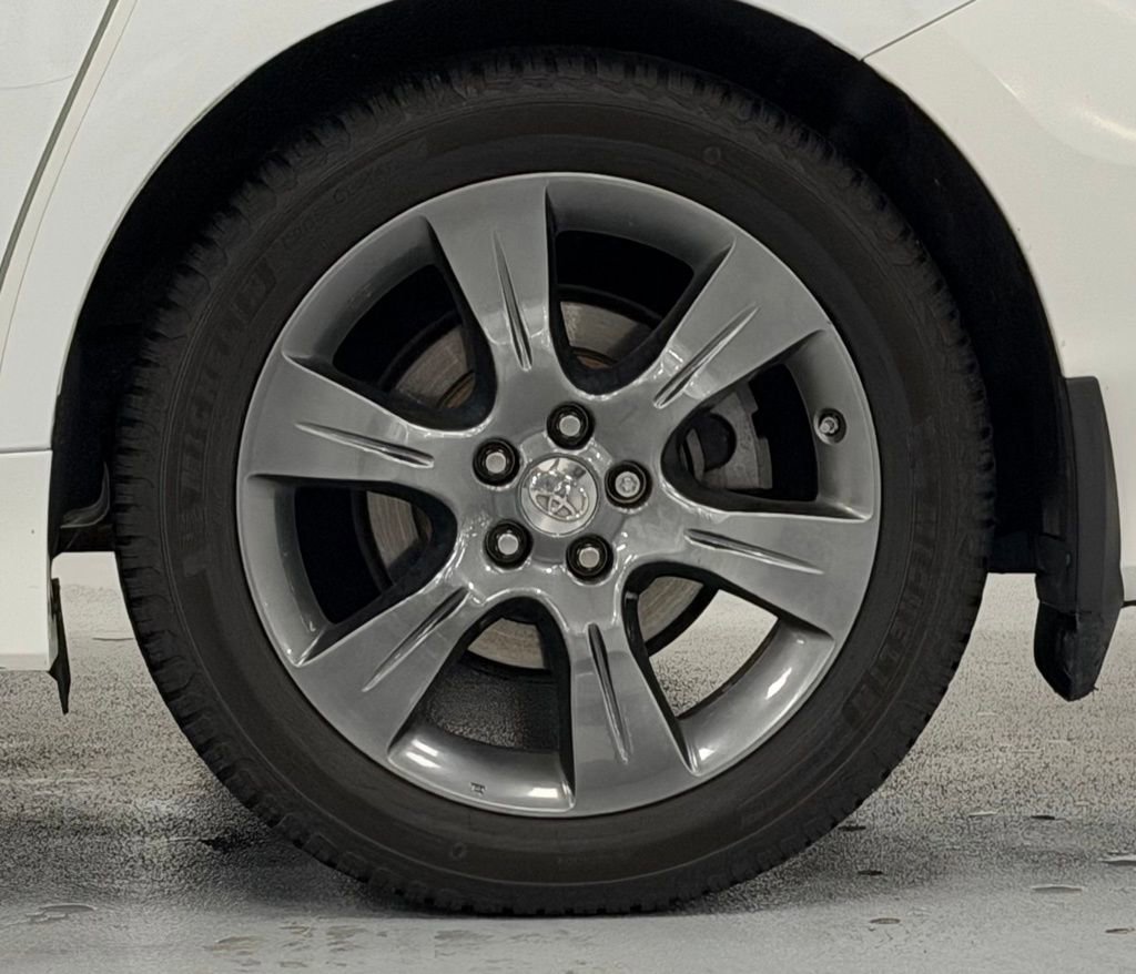 Used 2016 Toyota Sienna SE w/ SE Preferred Package FWD image 6
