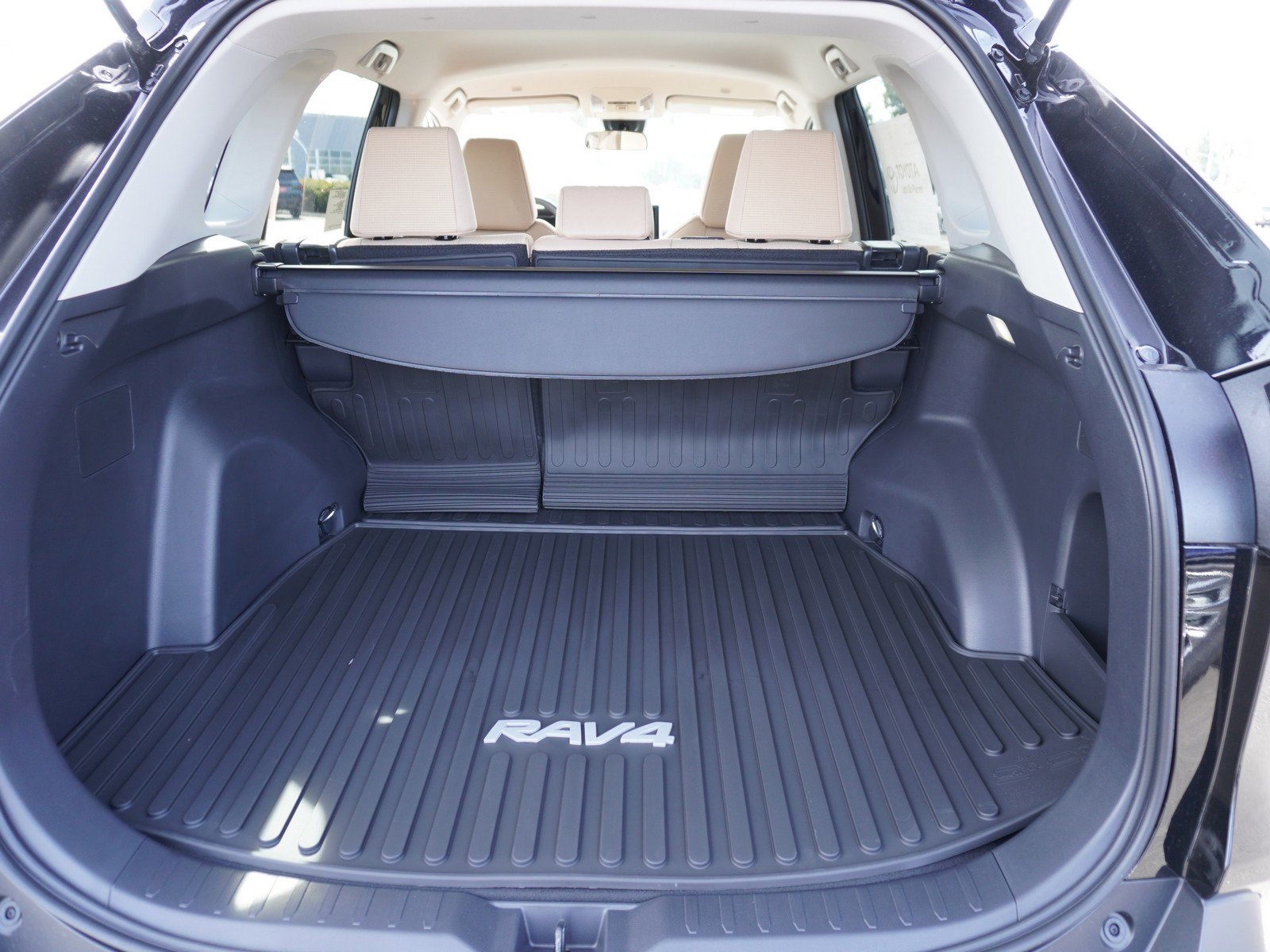 New 2025 Toyota RAV4 LE image 11