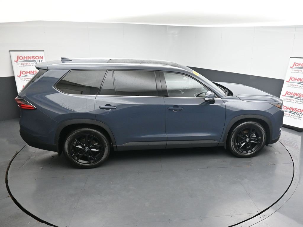 Used 2025 Toyota Grand Highlander AWD Hybrid image 34