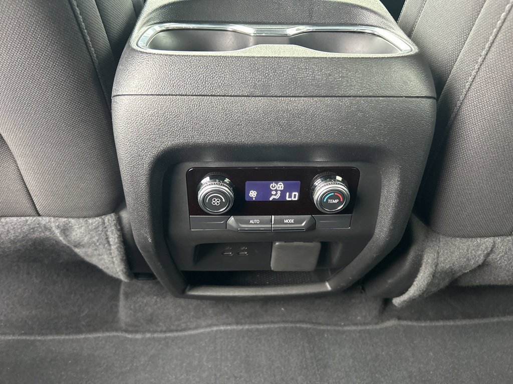 Used 2025 GMC Acadia Elevation image 14