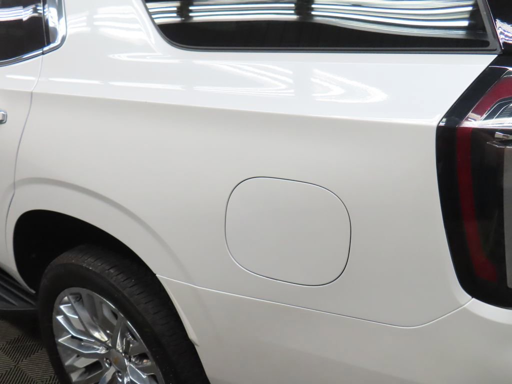 Used 2025 Chevrolet Tahoe Premier w/ Sun And Tow Package AWD/4WD image 50
