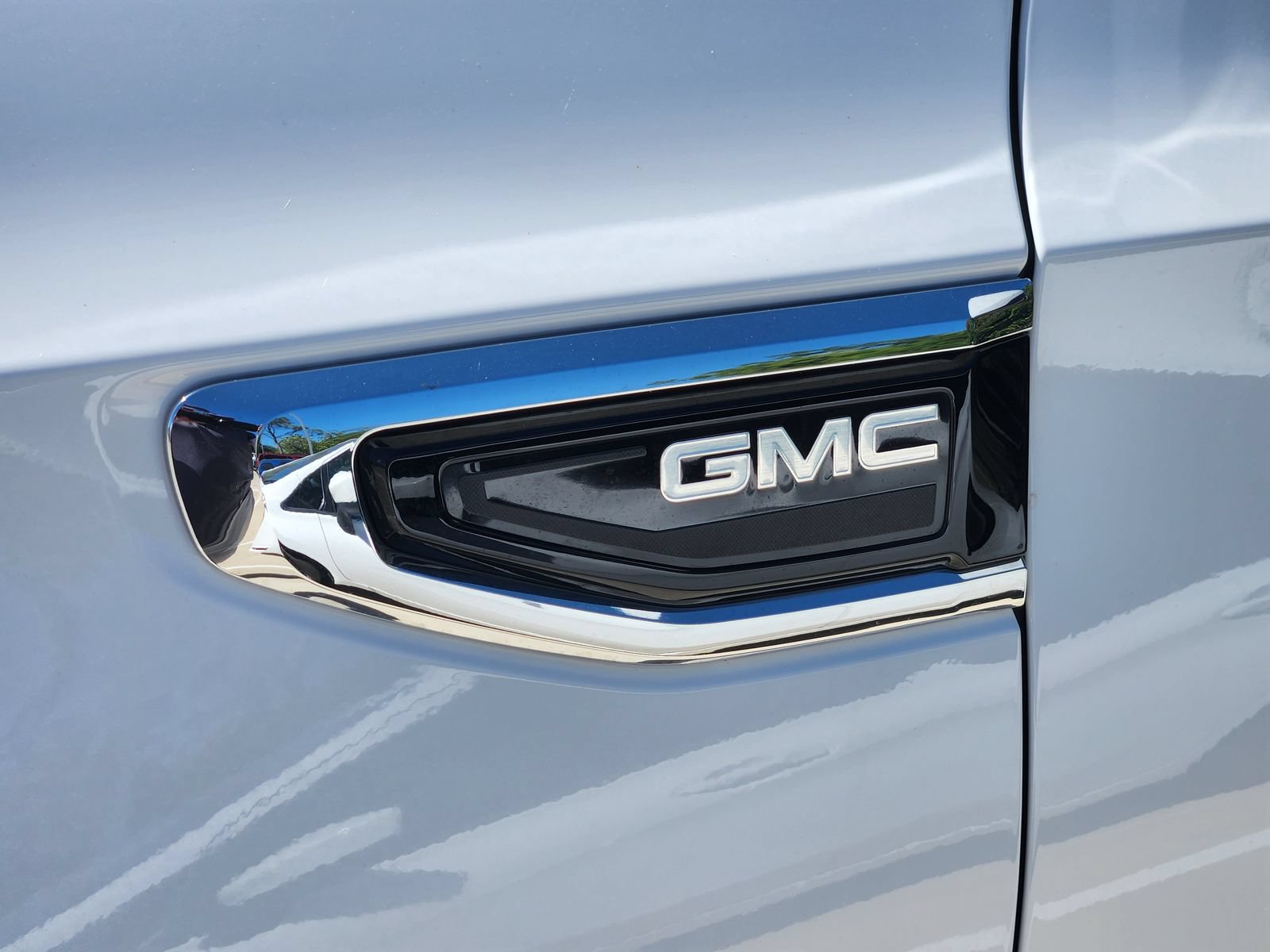 Certified 2023 GMC Yukon SLT RWD image 13