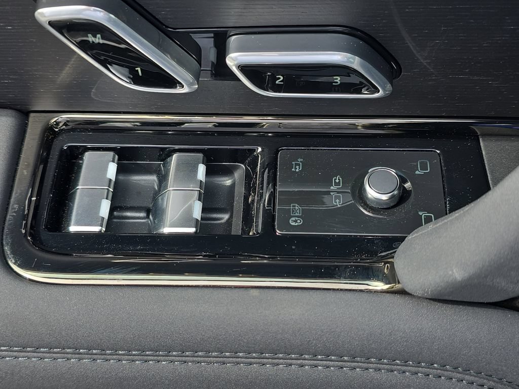New 2025 Land Rover Range Rover Sport Autobiography AWD/4WD image 29