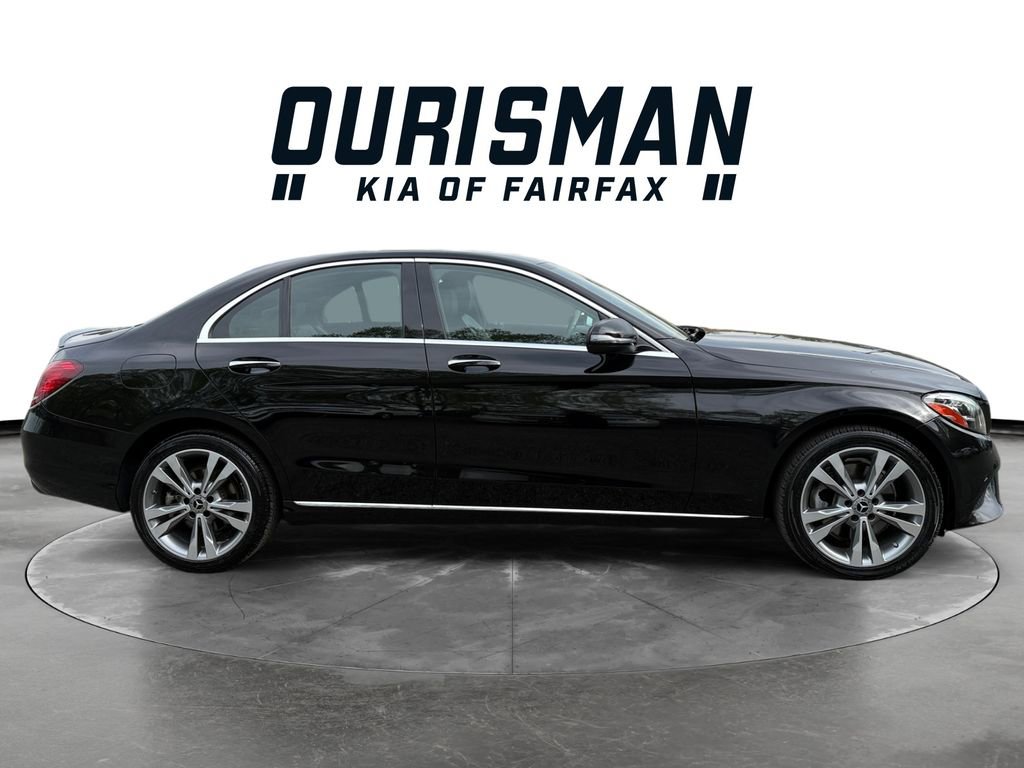 Used 2019 Mercedes-Benz C 300 4MATIC Sedan image 7