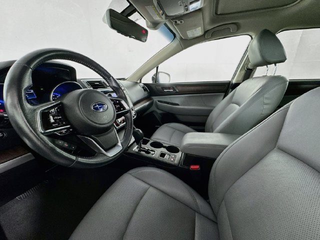 Used 2019 Subaru Outback 2.5i Limited AWD/4WD image 19