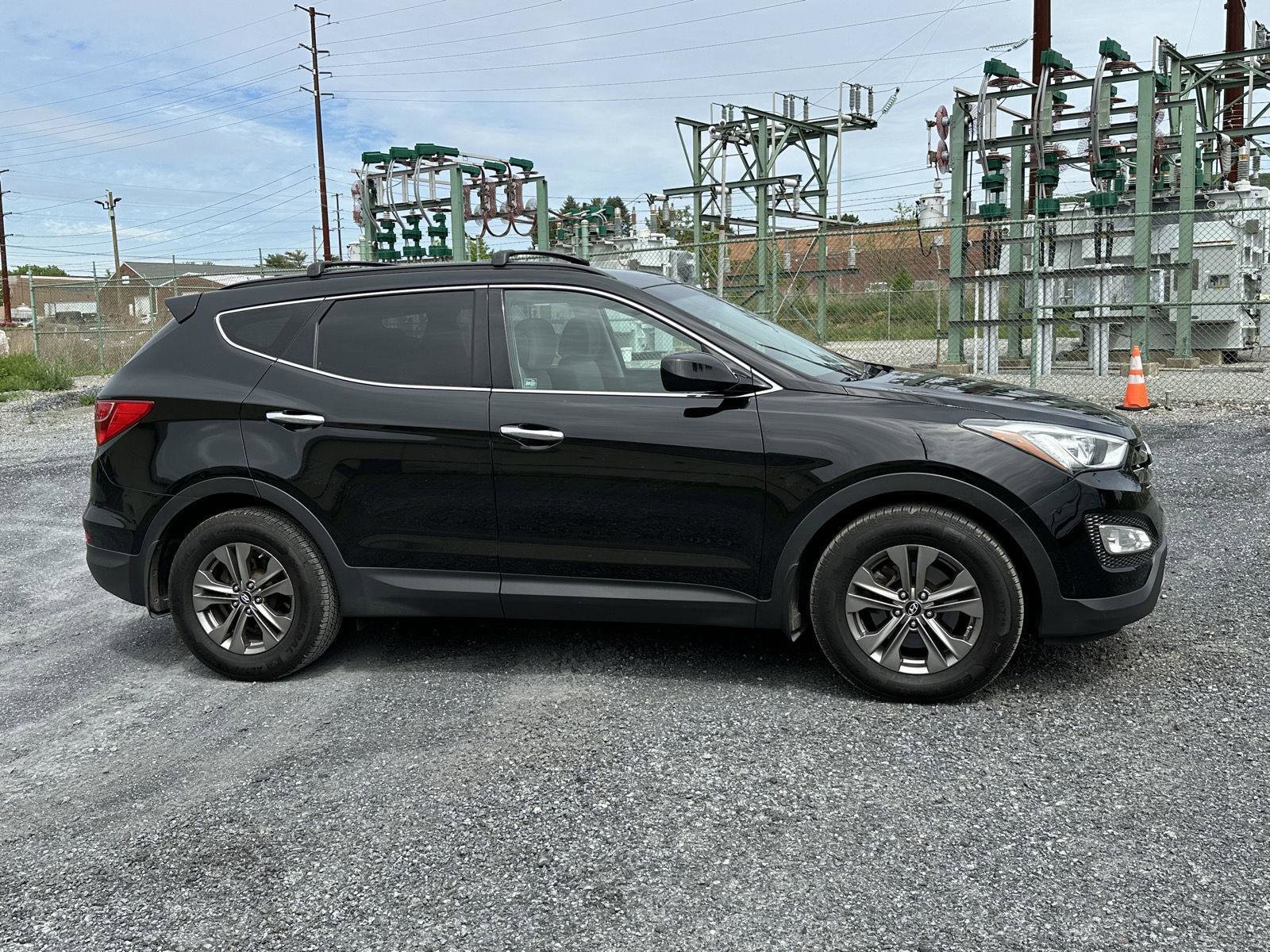 Used 2013 Hyundai Santa Fe Sport w/ Popular Equipment Pkg AWD/4WD image 9