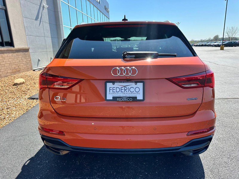 Used 2022 Audi Q3 2.0T Premium Plus image 4