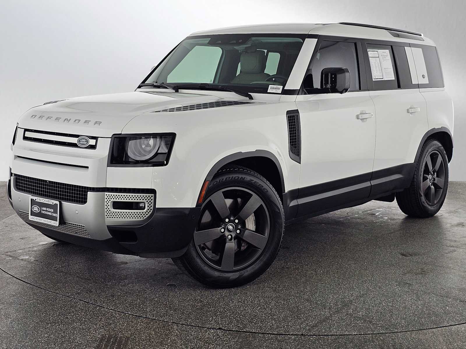 Used 2020 Land Rover Defender 110 HSE AWD/4WD image 1