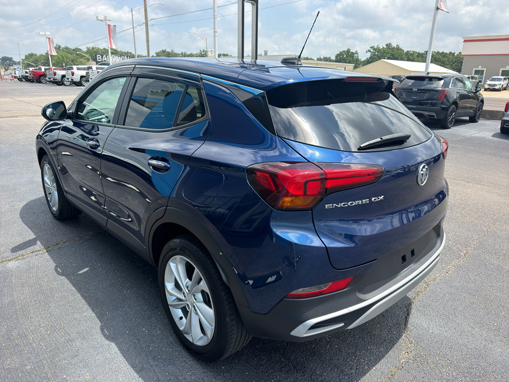 Used 2022 Buick Encore GX Preferred w/ Cold Weather Comfort Package FWD image 4
