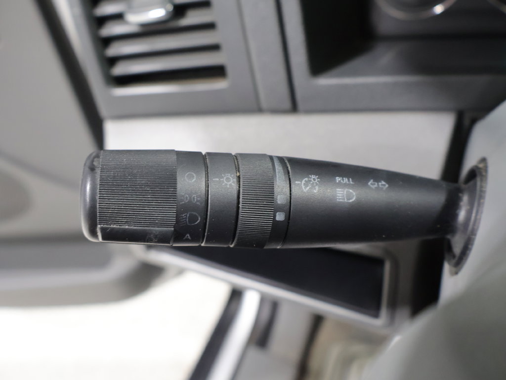 Used 2005 Jeep Grand Cherokee Limited RWD image 33