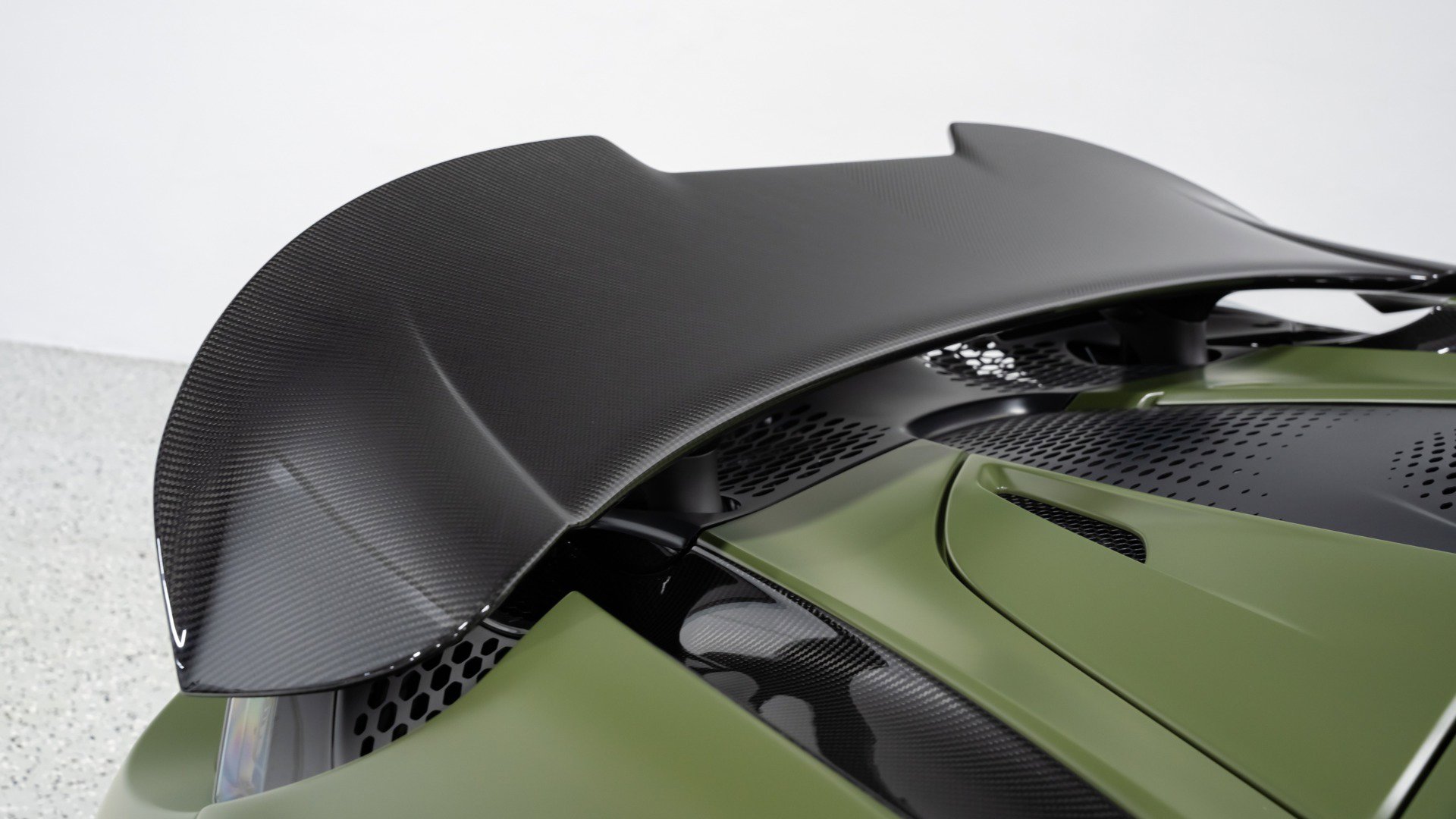 Used 2026 McLaren 750S image 32