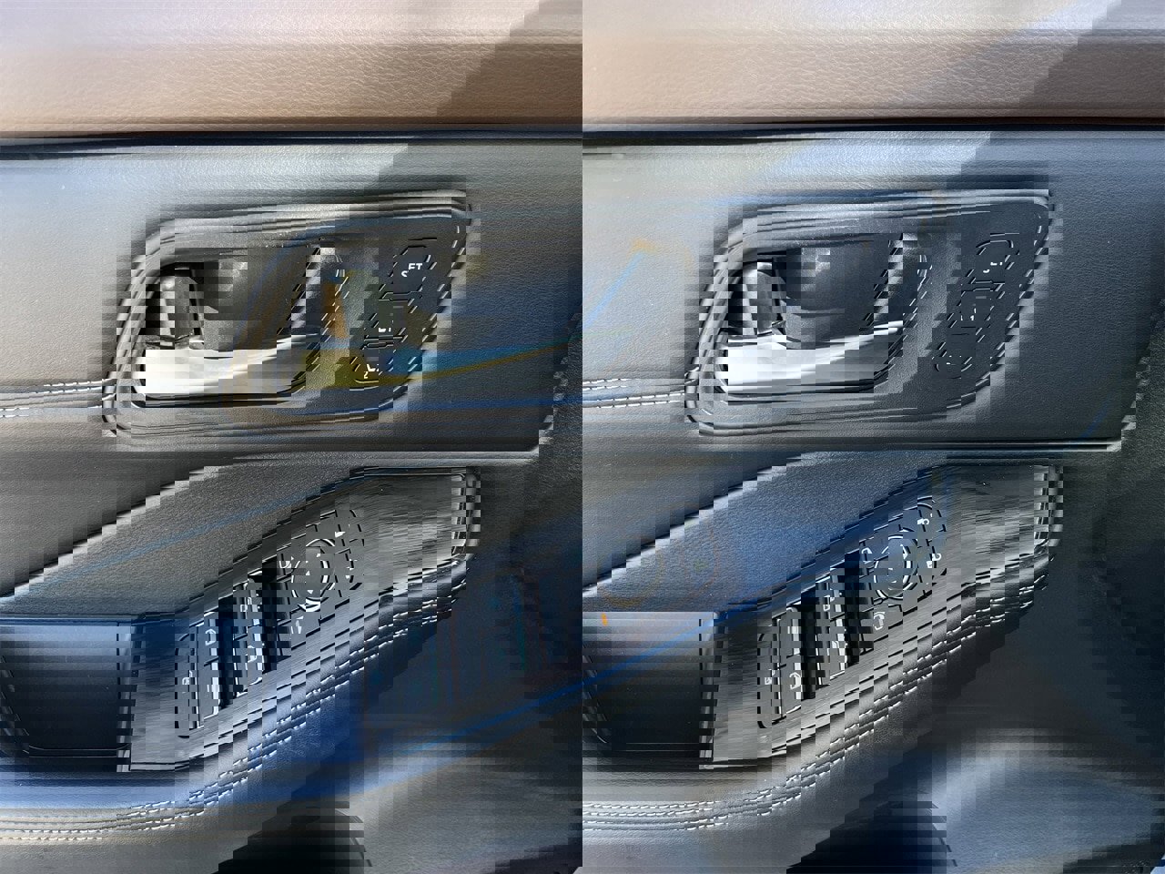 Certified 2023 Nissan Rogue SL w/ SL Premium Package image 24