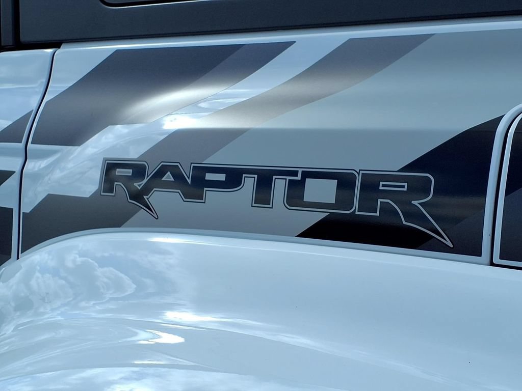 Used 2024 Ford Bronco Raptor w/ Interior Carbon Fiber Pack 6 AWD/4WD image 9