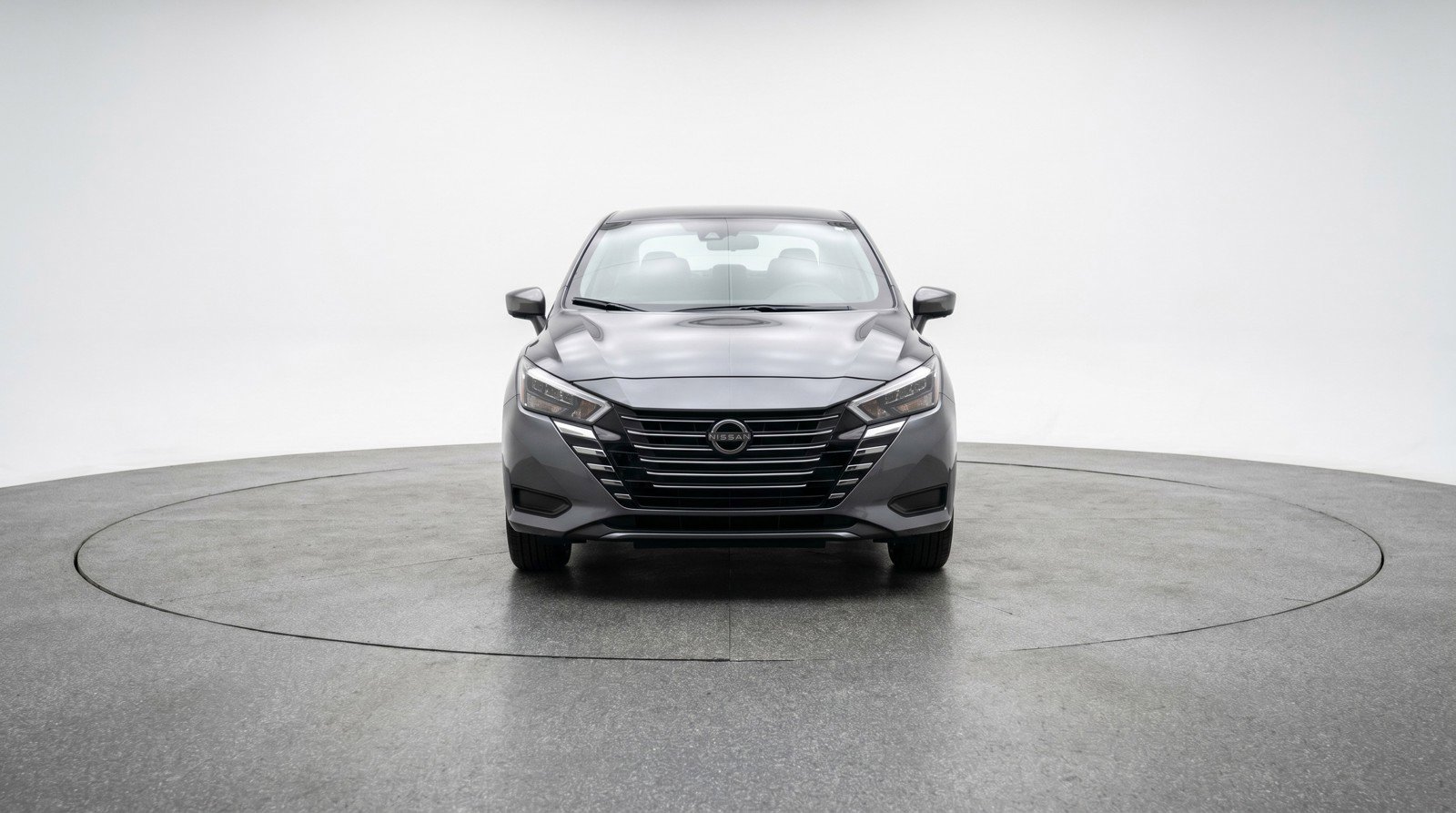 Used 2025 Nissan Versa SV FWD image 2