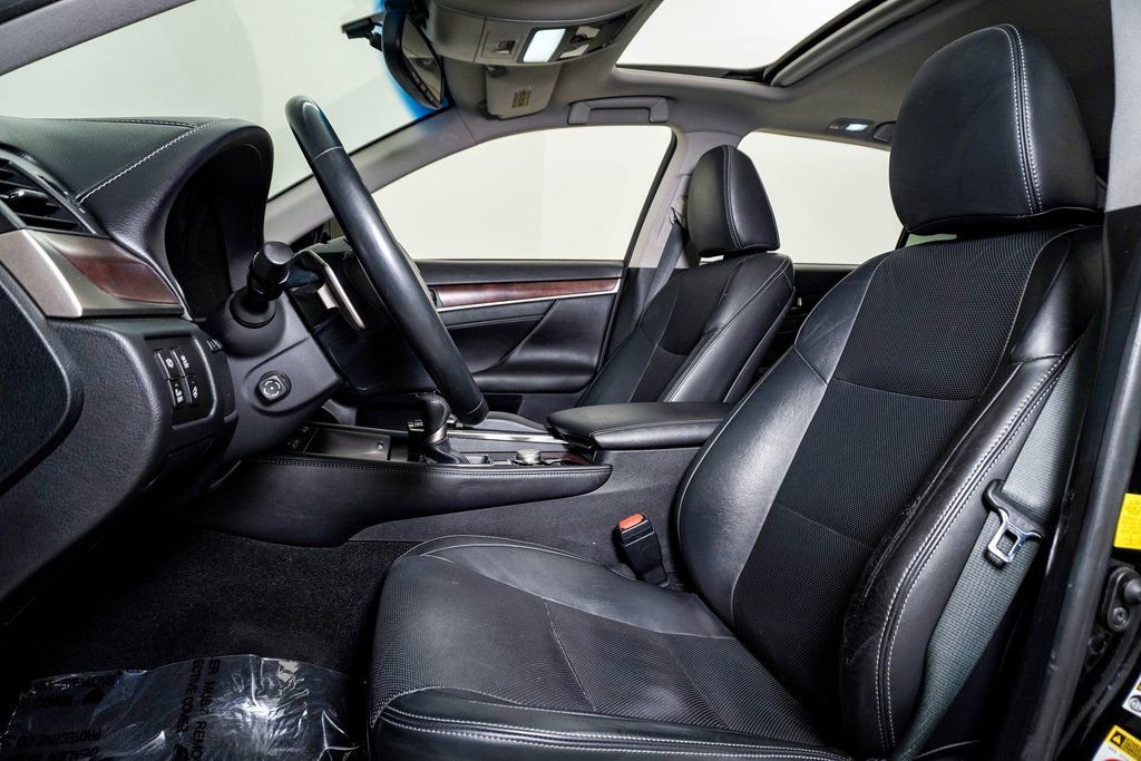 Used 2014 Lexus GS 350 AWD w/ Premium Package image 17