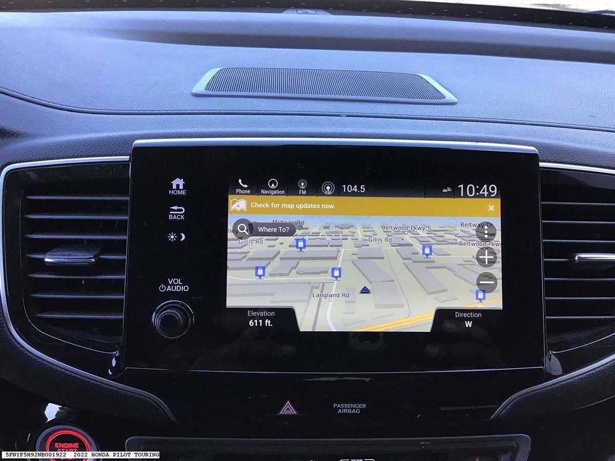 Used 2022 Honda Pilot Touring image 16