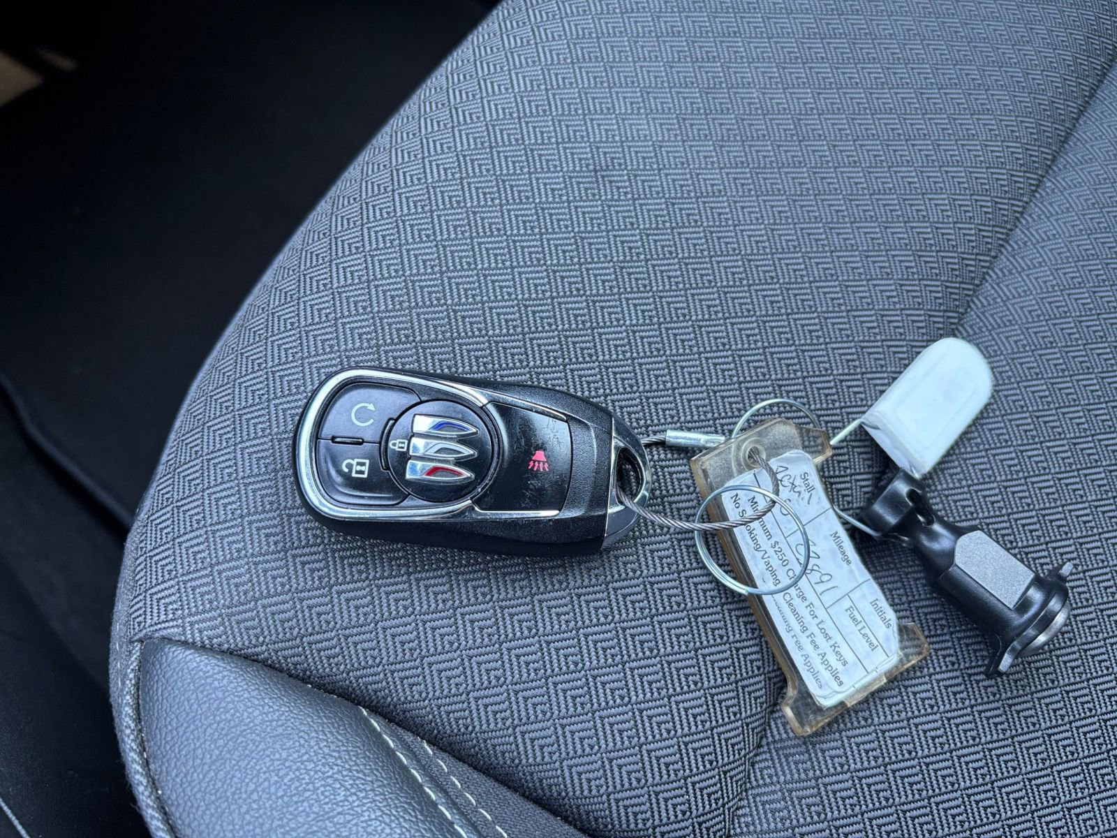 Used 2025 Buick Encore GX Preferred image 23