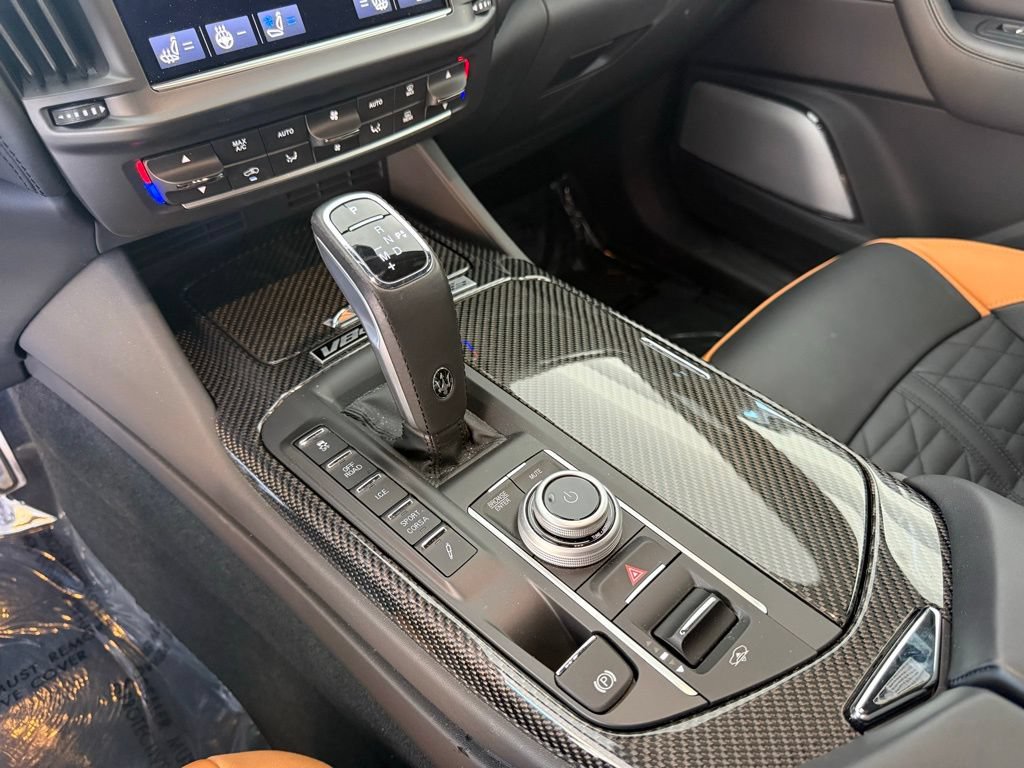 Certified 2024 Maserati Levante Trofeo AWD/4WD image 25
