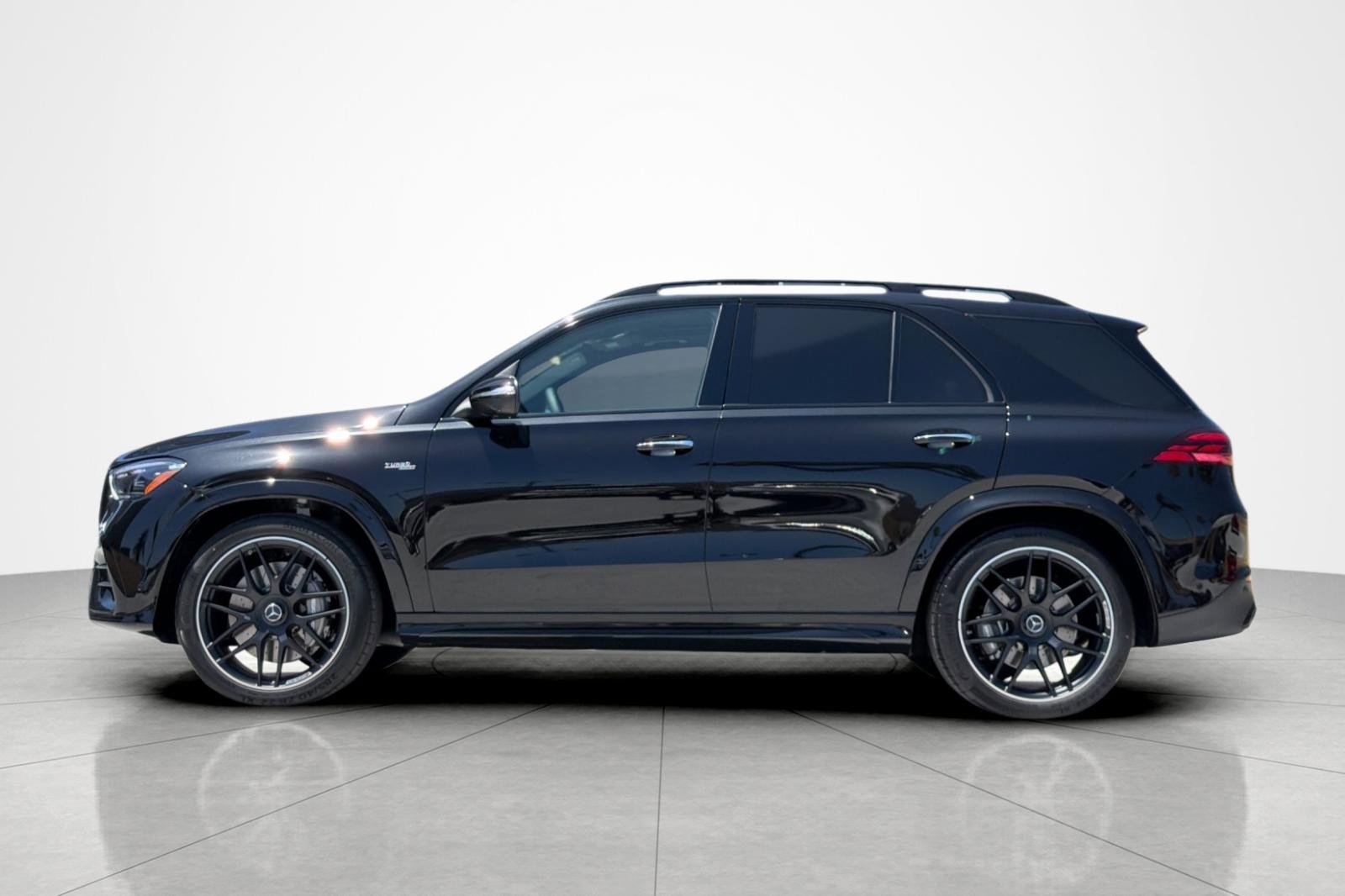New 2026 Mercedes-Benz GLE 53 AMG 4MATIC image 2