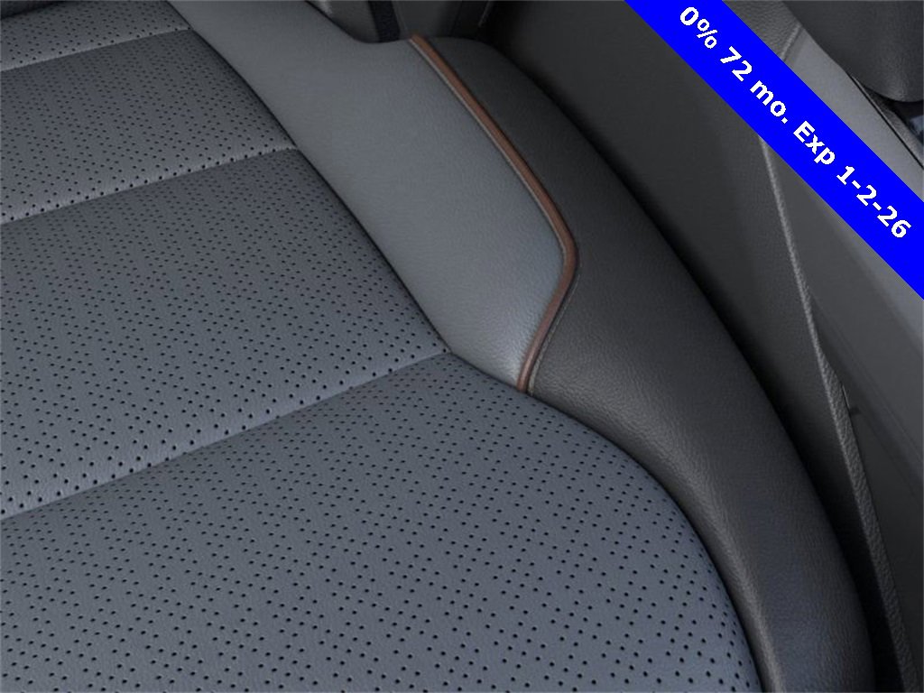 Used 2025 Ford F150 Lightning Lariat image 16